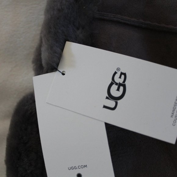 UGG WOMEN'S NWT SUEDE SHEARLING GLOVES GRAY L - Picture 4 of 4